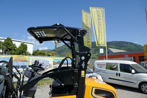 Giant G 2700E HD