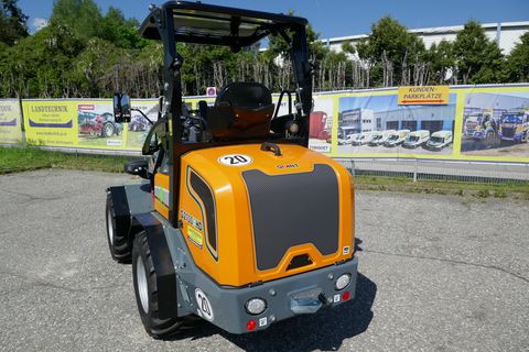 Giant G 2700E HD