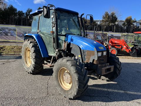 <strong>New Holland TL80 (4W</strong><br />