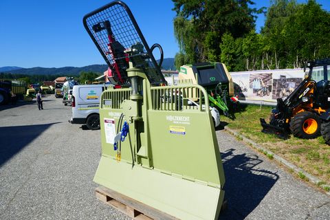 3600-56a3f5c4fb5f3c22f24d544904266488-5985231