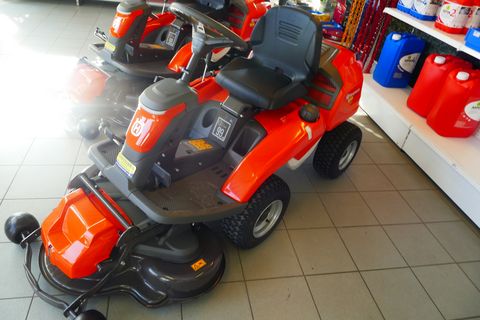 Husqvarna R 214 Ts