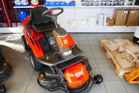 Husqvarna R 214 Ts