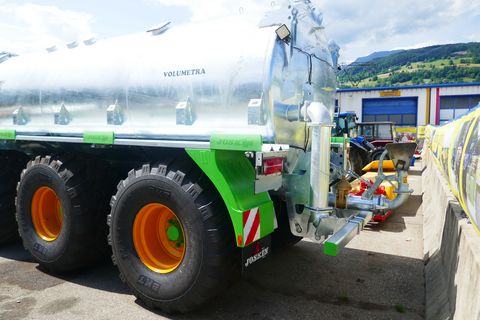 Joskin Volumetra 24000 T 