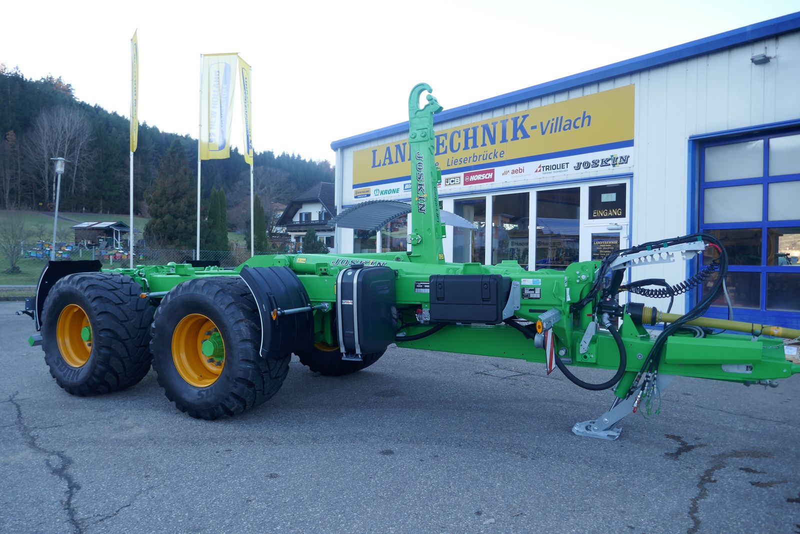 Joskin Cargo-Lift ADCL58D22/4-24 2