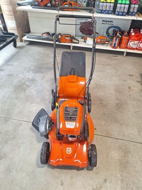 Husqvarna LC 151S