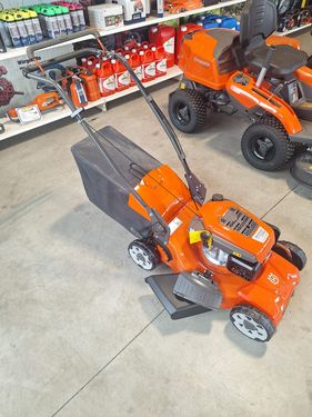 Husqvarna LC 151S