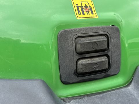 John Deere 5115R