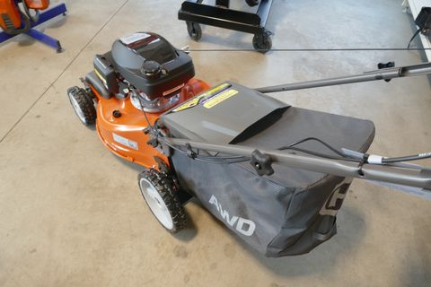 Husqvarna LC 353 AWD