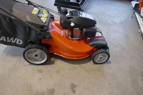 Husqvarna LC 353 AWD