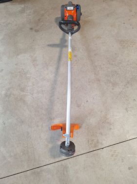 Husqvarna Motorsense 129C