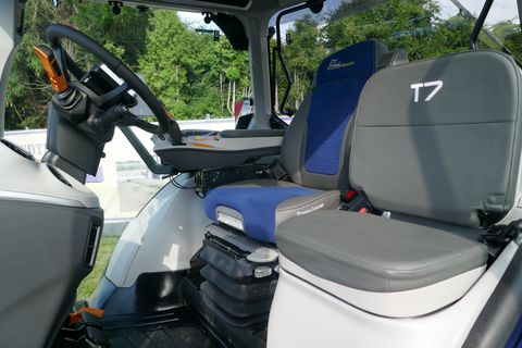 New Holland T7.270 PLM Auto Command