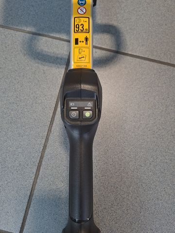 Husqvarna Akku-Trimmer 215 iL Set