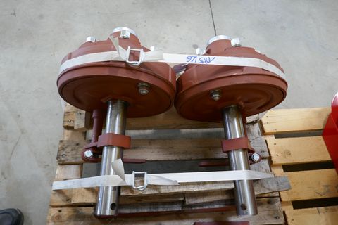 New Holland Bremsachsstummel für NH und CASE