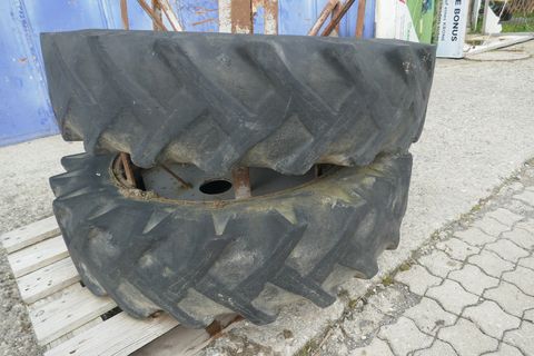 Trinker 11.2/10R28 Zwillingsräder