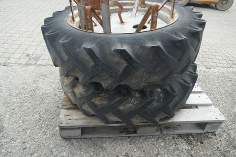 Trinker 11.2/10R28 Zwillingsräder