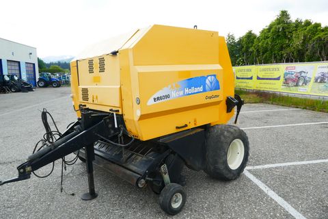 New Holland BR 6090