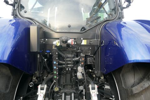 New Holland T6.180 Auto Command SideWinder II (Stage V) 