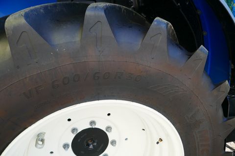 New Holland T5.90 Utility Dual Command