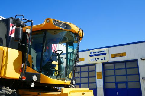 New Holland CX 5090 Laterale