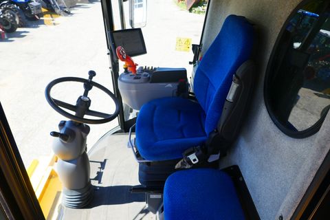 New Holland CX 5090 Laterale
