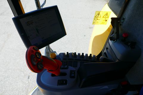 New Holland CX 5090 Laterale