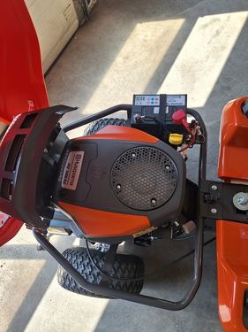 Husqvarna R 216 TC AWD