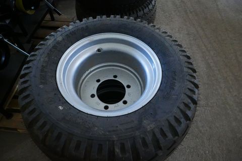 BKT 19.0/45-17 Kompletträder