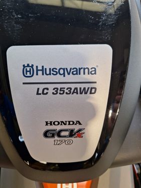Husqvarna LC 353 AWD