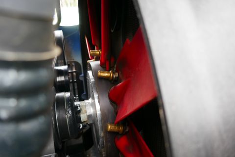 3600-6e75399e8a7f397e8c126fc7deea840e-5914564