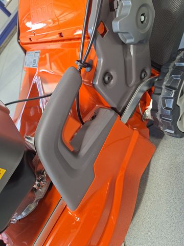 Husqvarna Rasenmäher LC 247S