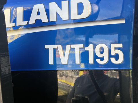 New Holland TV-T 195 Auto Command