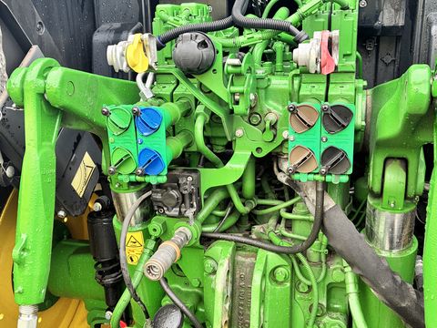 John Deere 6155M Powrquad Plus