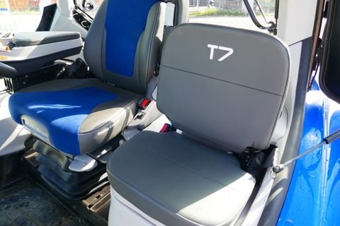 New Holland T7.245 PLM Auto Command