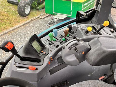 New Holland T6040 Elite