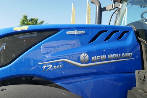 New Holland T7.245 PLM Auto Command