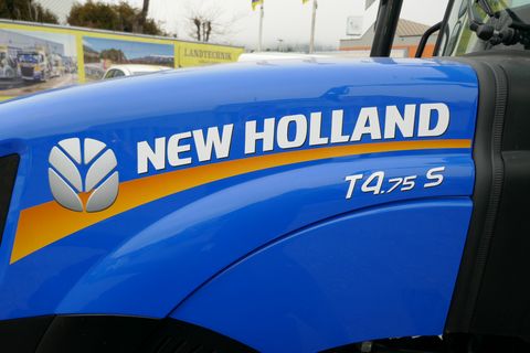 New Holland T4.75S