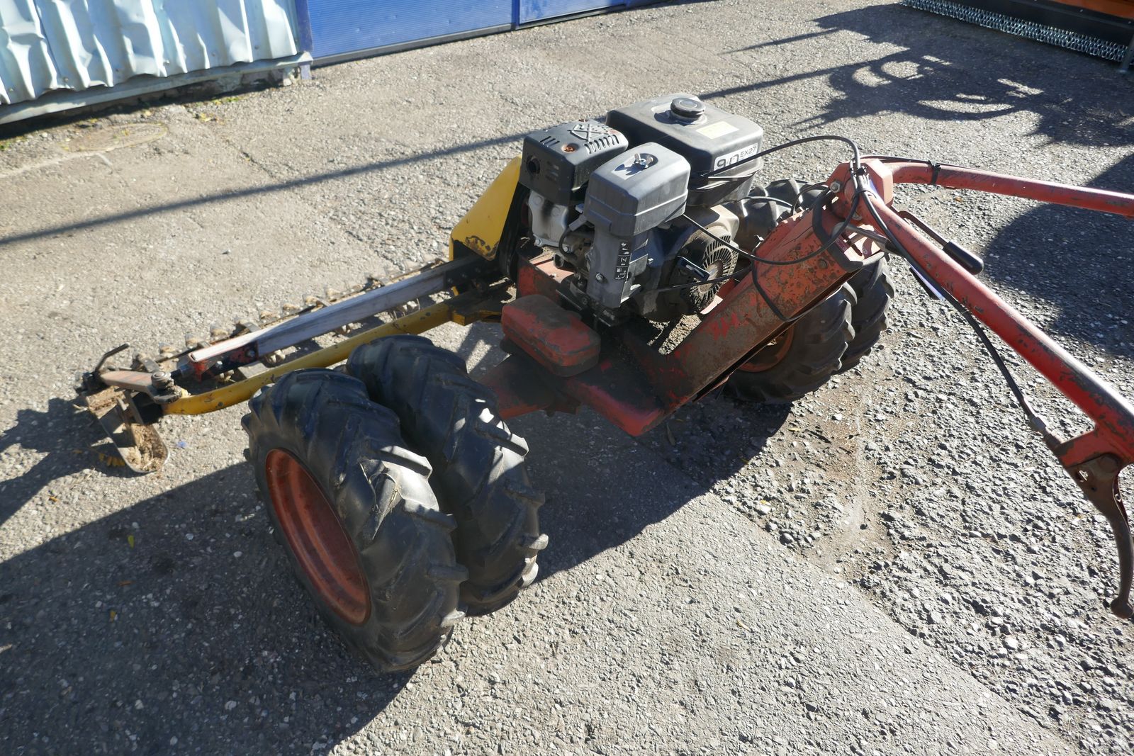 Moty Breitspurmäher 180 3