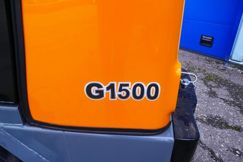 Giant G 1500 