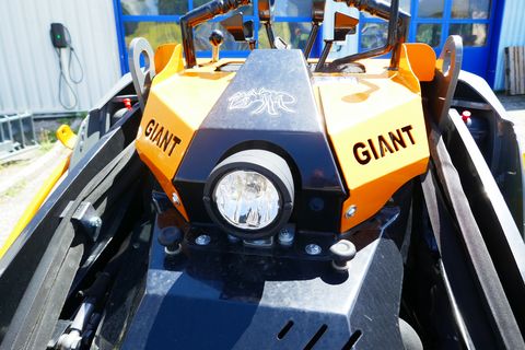 Giant GS 900 D