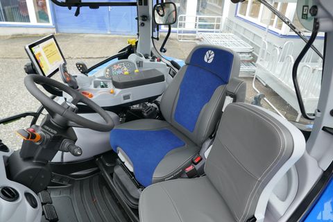 New Holland T5.120 Auto Command (Stage V)