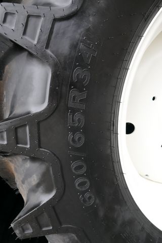 New Holland T5.120 Auto Command (Stage V)