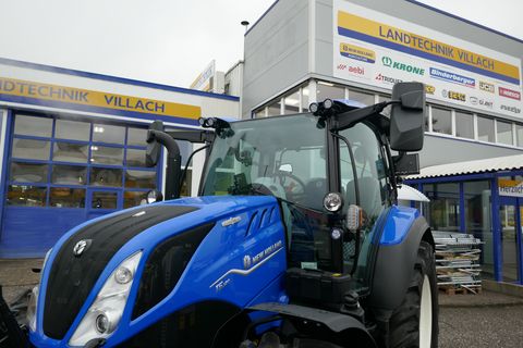 New Holland T5.120 Auto Command (Stage V)
