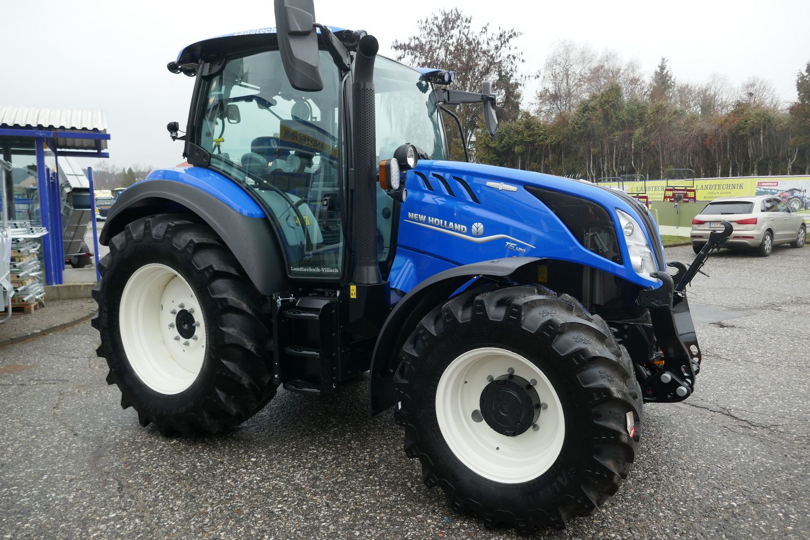 New Holland T5.120 Auto Command (Stage V) 2