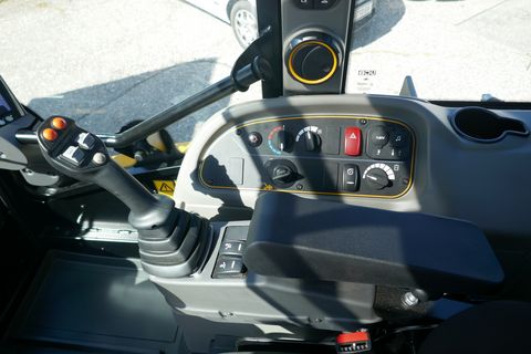 JCB TM 320