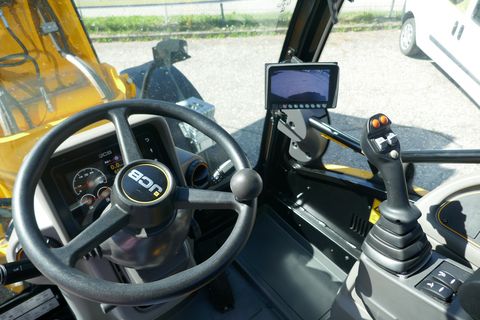 JCB TM 320