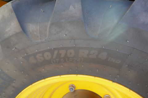 JCB TM 320
