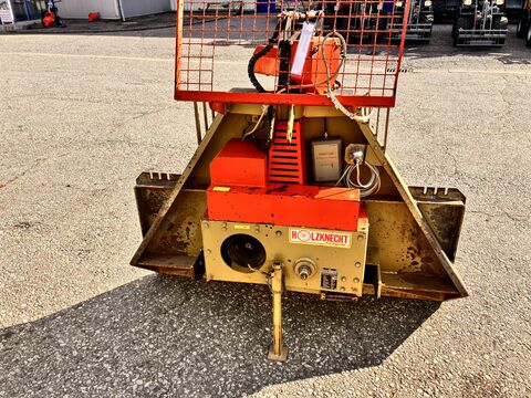 Holzknecht HS 270