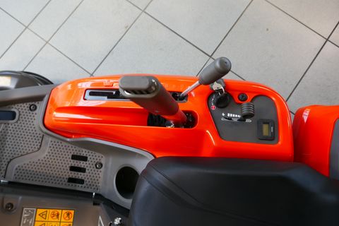 Husqvarna R 214 C