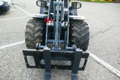 Giant G 2700E HD