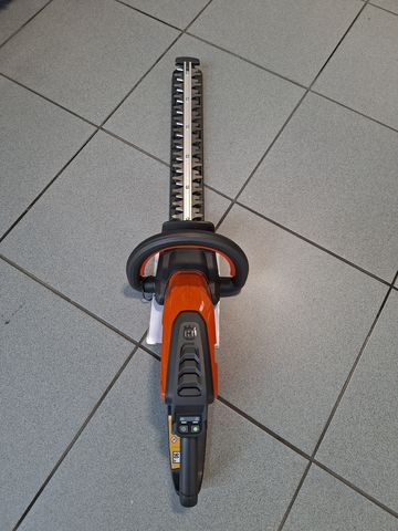 Husqvarna Akku-Heckenschere 215 iHD45 Set